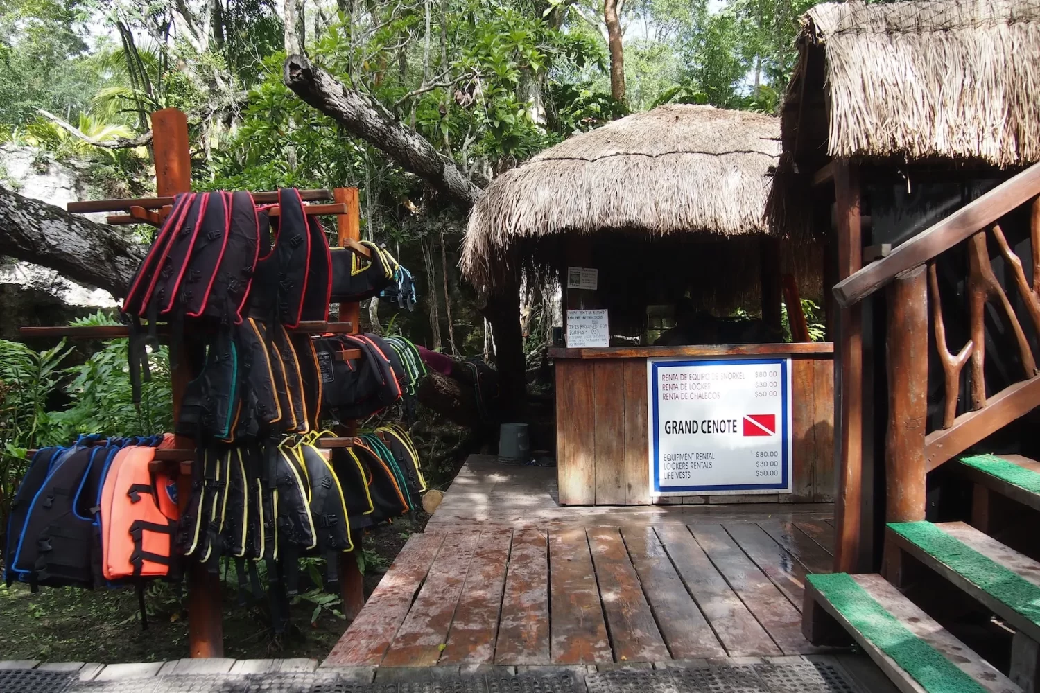 グランセノーテ